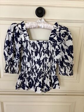 CeCe - Floral NAVY Blue & White Smocked Cotton Top - S